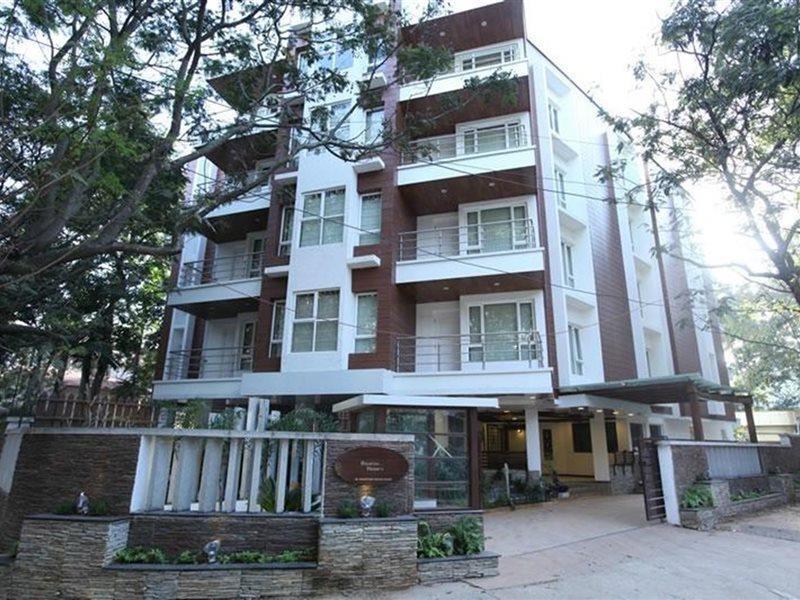 บรันตันไฮจท์เอ็คเซคคิวทีฟสวีทส์ Aparthotel บังกาลอร์ ภายนอก รูปภาพ
