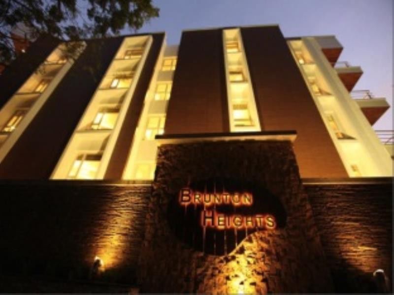 บรันตันไฮจท์เอ็คเซคคิวทีฟสวีทส์ Aparthotel บังกาลอร์ ภายนอก รูปภาพ