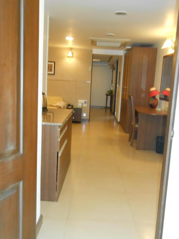 บรันตันไฮจท์เอ็คเซคคิวทีฟสวีทส์ Aparthotel บังกาลอร์ ภายนอก รูปภาพ
