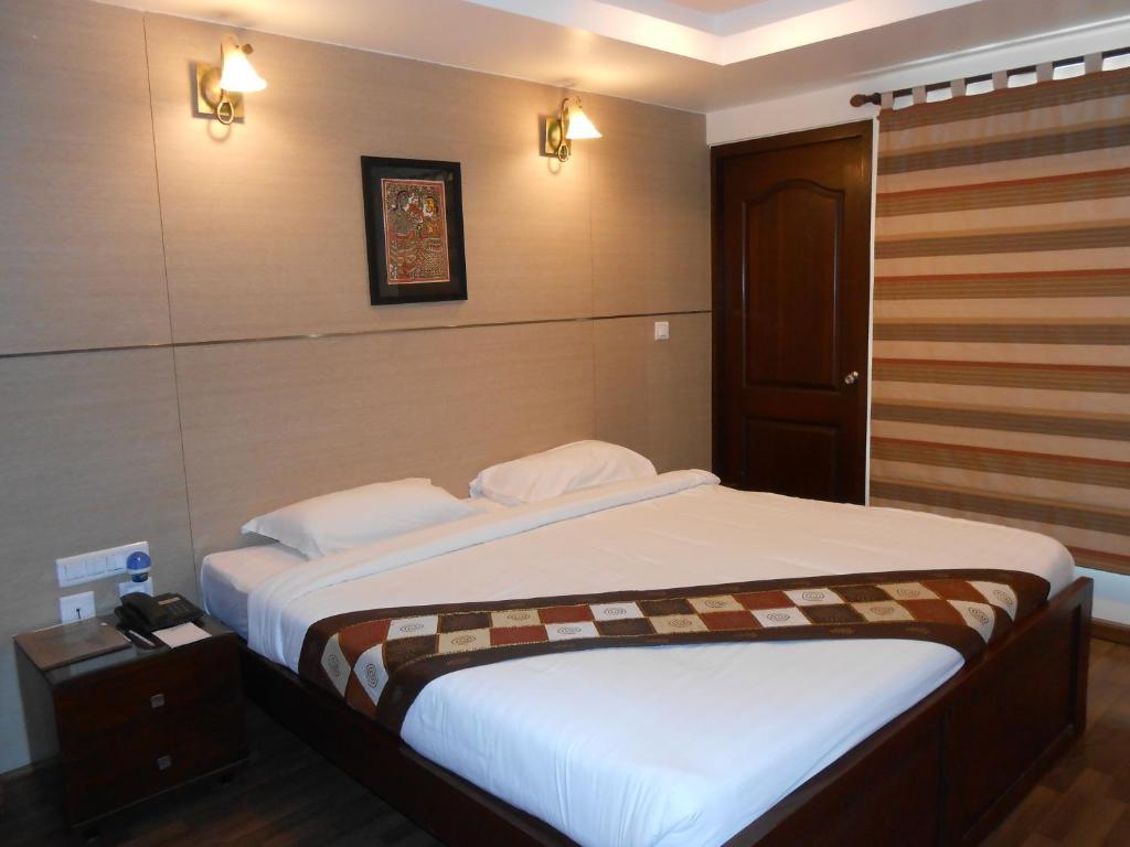 บรันตันไฮจท์เอ็คเซคคิวทีฟสวีทส์ Aparthotel บังกาลอร์ ห้อง รูปภาพ